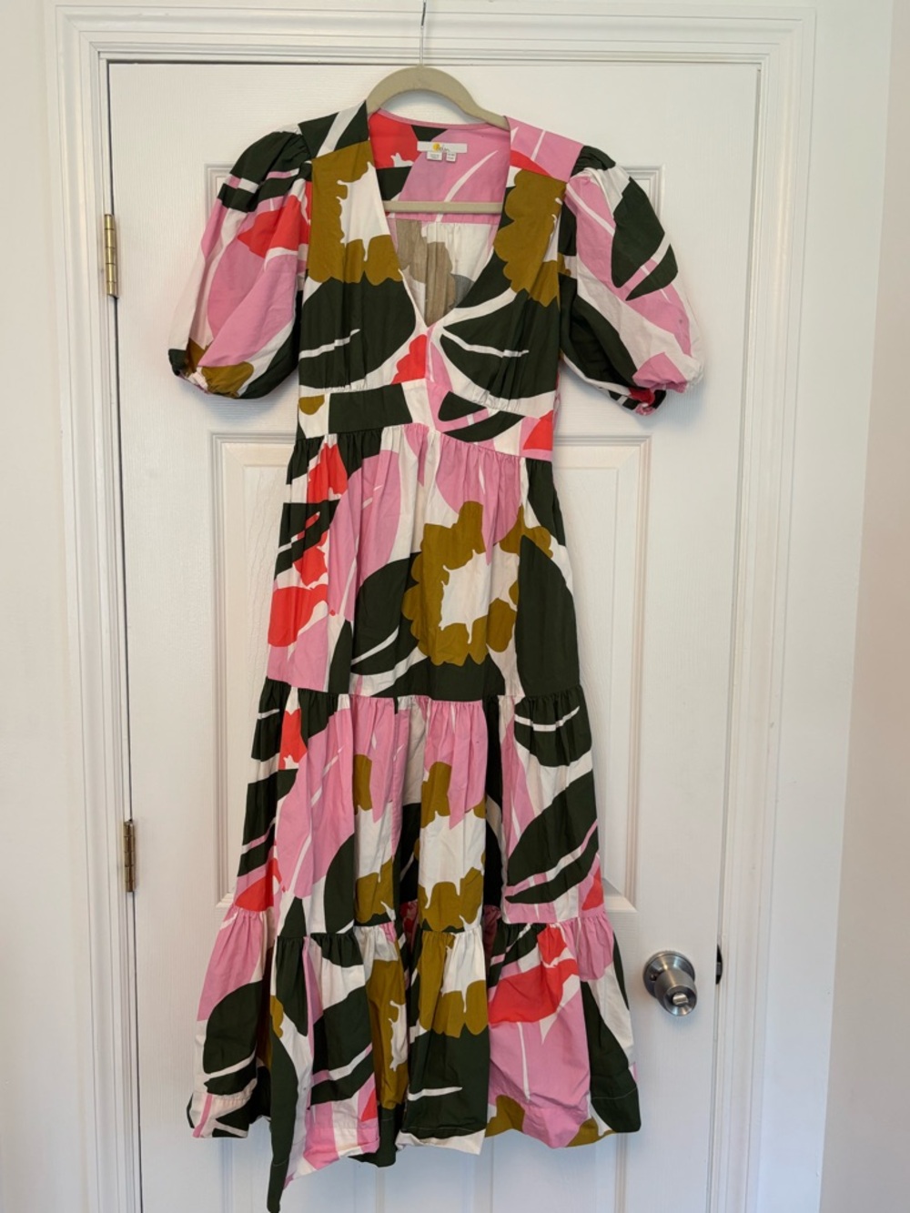 Boden Puff Sleeve Tiered Midi Dress Size 10 Pink Floral Cotton V Neck - Picture 8 of 10